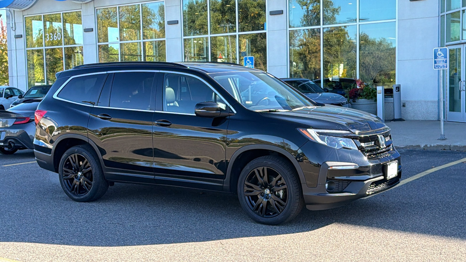 Certified 2022 Honda Pilot Special Edition image 1