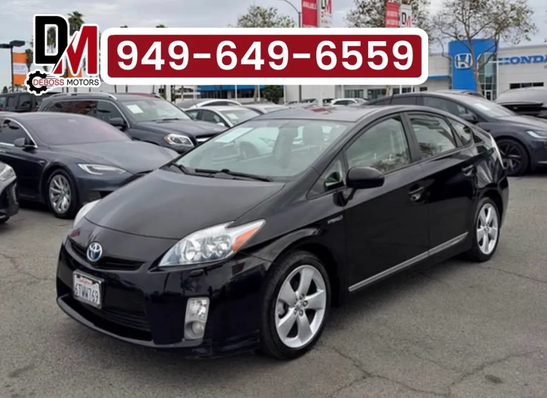 Used 2011 Toyota Prius Five w/ Navigation Pkg FWD image 1