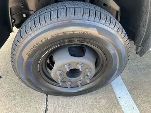 Used 2022 RAM 3500 Tradesman image 4