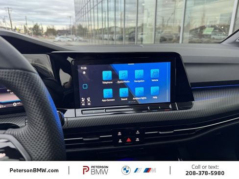 Used 2024 Volkswagen Golf R image 27