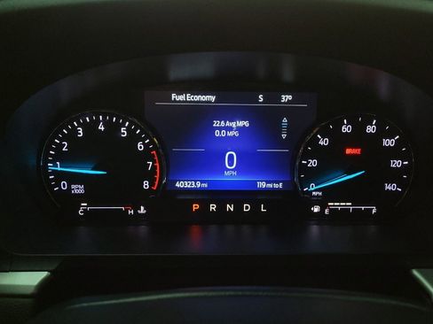 Used 2022 Ford Explorer XLT w/ Equipment Group 202A RWD image 23