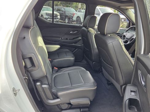 Certified 2023 Chevrolet Traverse Premier w/ Redline Edition FWD image 21
