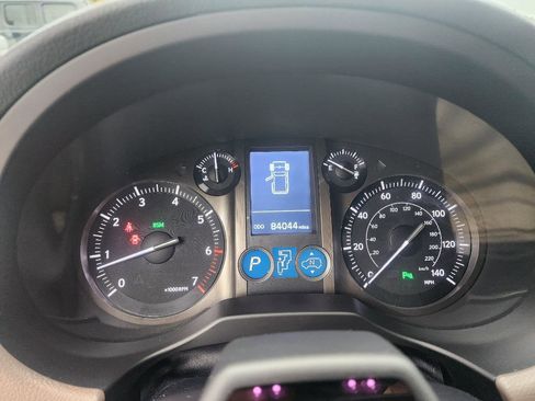 Used 2016 Lexus GX 460 Luxury image 24