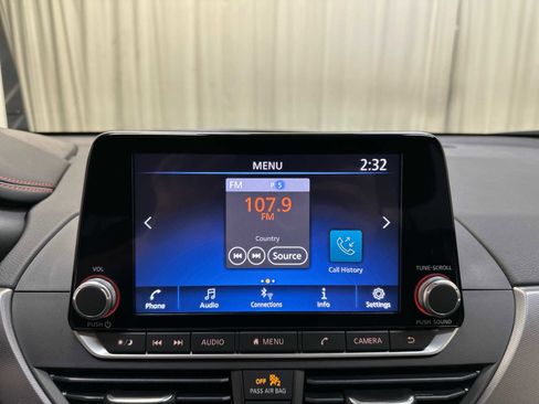 New 2025 Nissan Altima 2.5 SR image 13