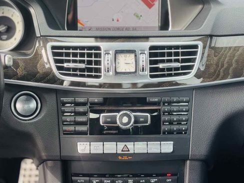 Used 2015 Mercedes-Benz E 350 Sedan image 22