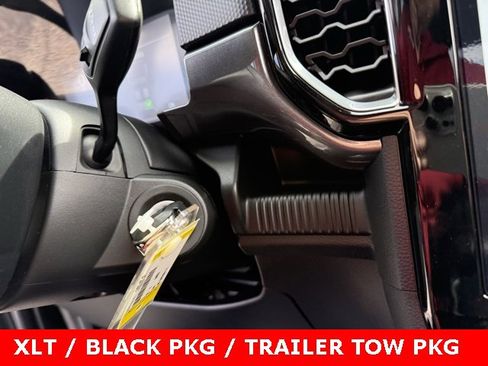 New 2025 Ford Ranger XLT w/ Black Appearance Package image 24