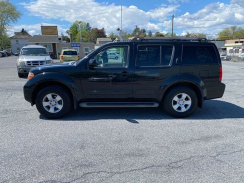 Used 2007 Nissan Pathfinder SE w/ SE Premium Pkg AWD/4WD image 2