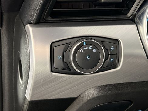 Used 2022 Ford Mustang GT Premium image 30