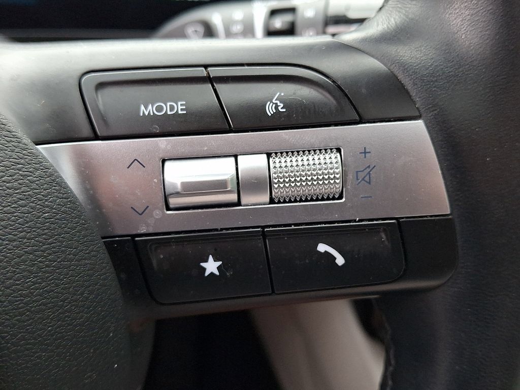 Certified 2025 Hyundai Tucson SEL AWD/4WD image 25