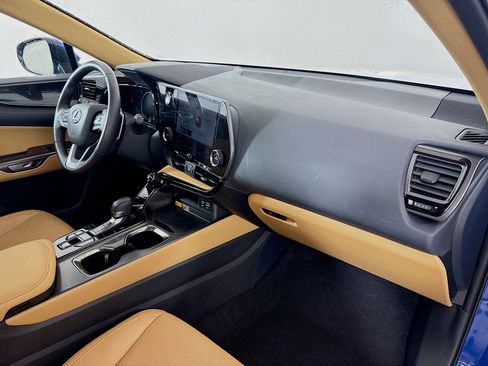 Used 2025 Lexus NX 350 AWD w/ Cold Area Package image 28