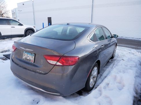 Used 2015 Chrysler 200 C image 5