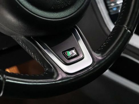 Used 2020 Jaguar F-PACE R-Sport AWD/4WD image 27