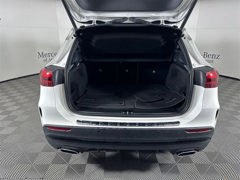 Certified 2025 Mercedes-Benz GLA 250 image 20