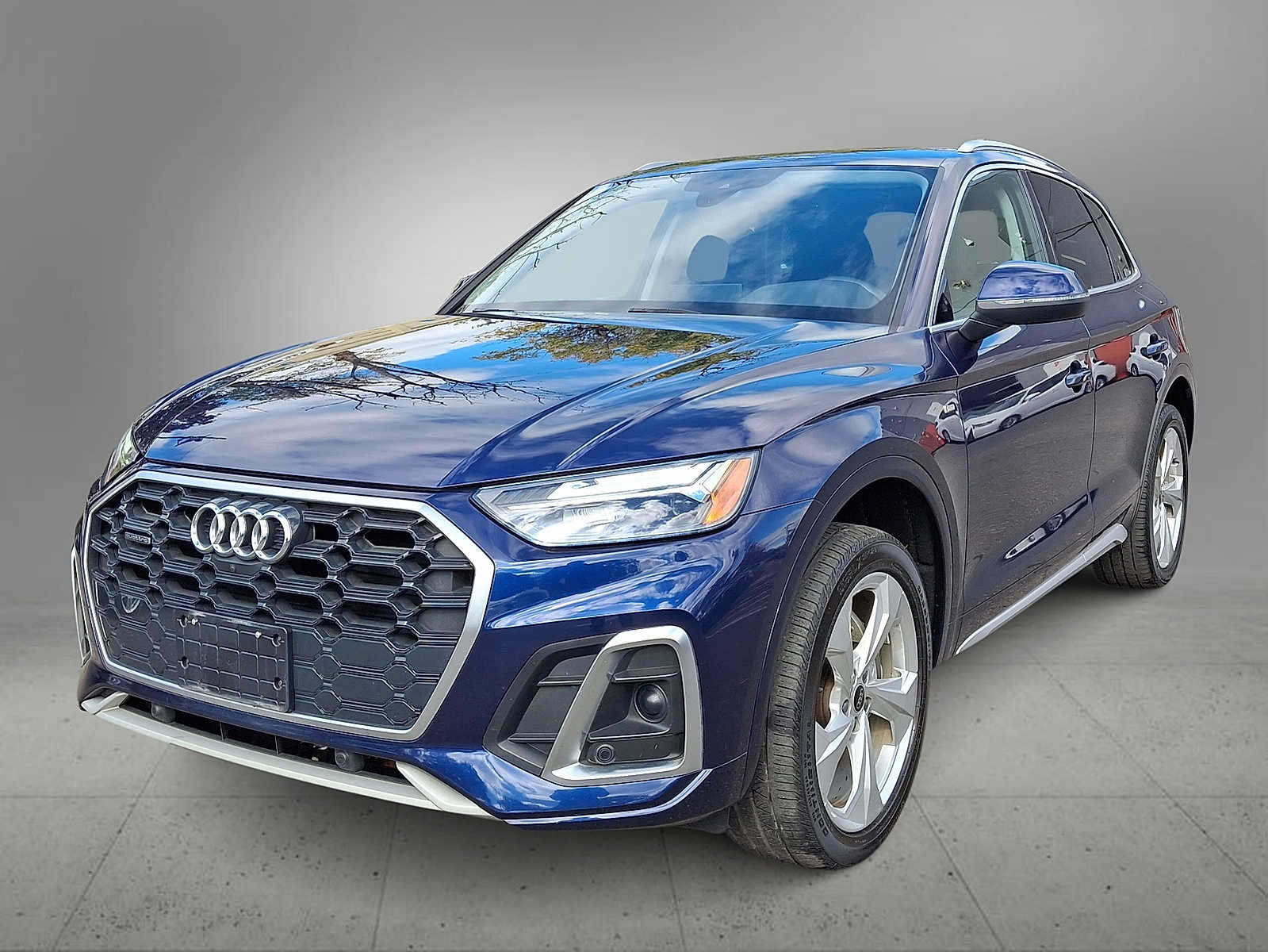 Certified 2023 Audi Q5 2.0T Premium Plus AWD/4WD image 1