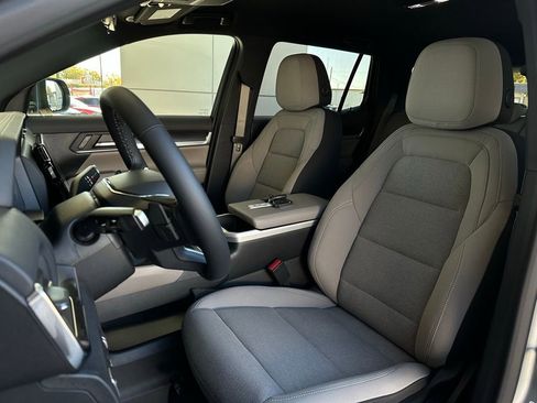 New 2026 GMC Terrain Elevation image 13