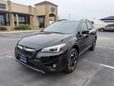 Used 2023 Subaru Crosstrek 2.5i Limited image 3