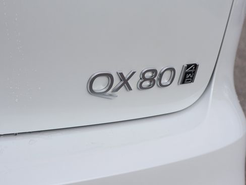Used 2026 INFINITI QX80 Luxe w/ Cargo Package AWD/4WD image 5