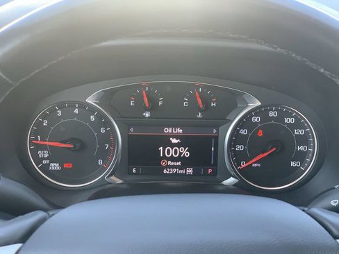 Used 2023 GMC Acadia SLT AWD/4WD image 8