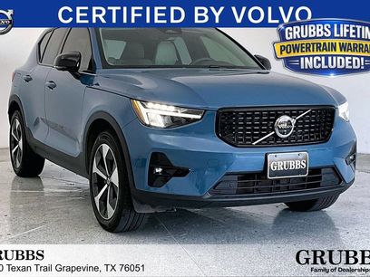 Used 2024 Volvo XC40 B5 Plus w/ Protection Package Premier