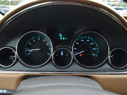 Used 2016 Buick Enclave Premium w/ Experience Buick Package FWD image 33