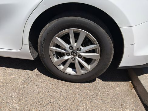 Used 2025 Toyota Camry LE FWD image 7