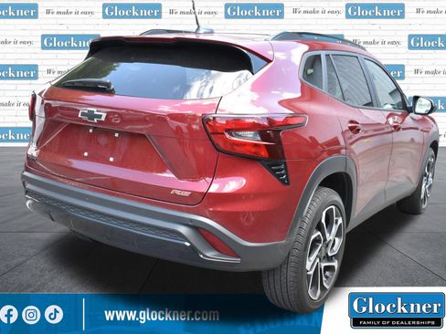 Used 2024 Chevrolet Trax RS w/ Driver Confidence Package FWD image 6