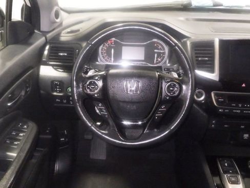 Used 2016 Honda Pilot Elite image 9