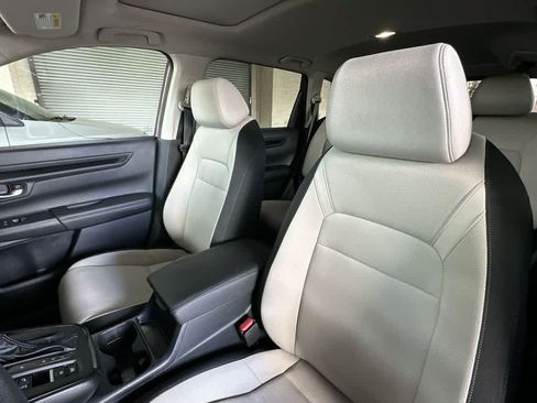 Used 2024 Honda CR-V EX image 14