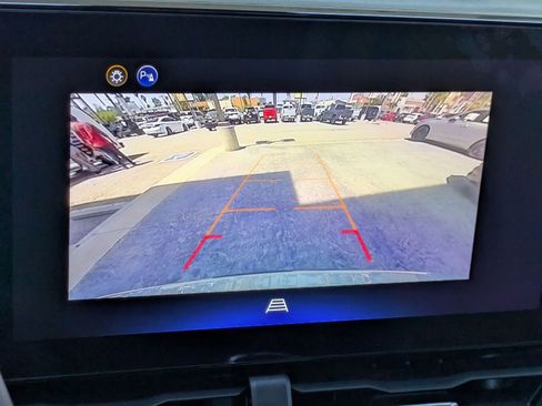 Used 2026 Chevrolet Equinox ACTIV AWD/4WD image 19