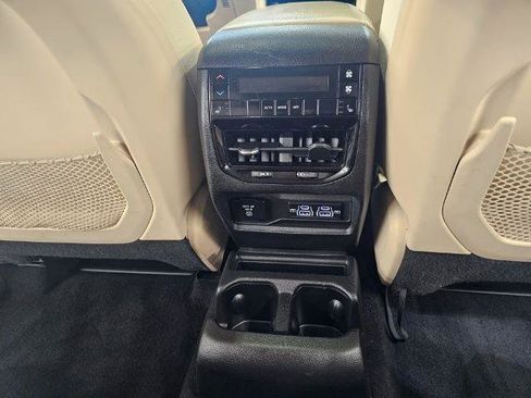 Used 2021 Jeep Grand Cherokee L Limited RWD image 35