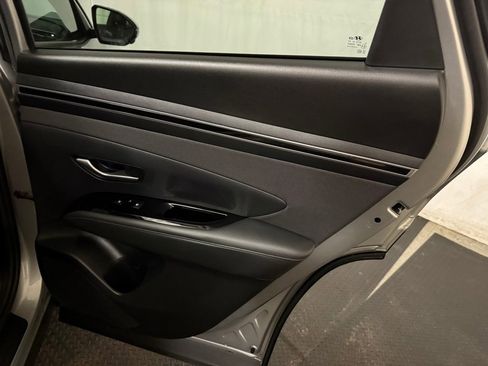 Used 2023 Hyundai Tucson Limited w/ Cargo Package image 28