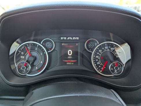 Used 2020 RAM 2500 Big Horn w/ Level 1 Equipment Group AWD/4WD image 17