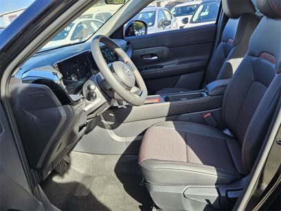 New 2026 Nissan Kicks SR