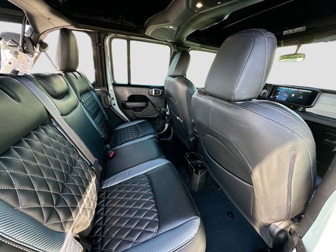 Used 2024 Jeep Wrangler Sport image 30