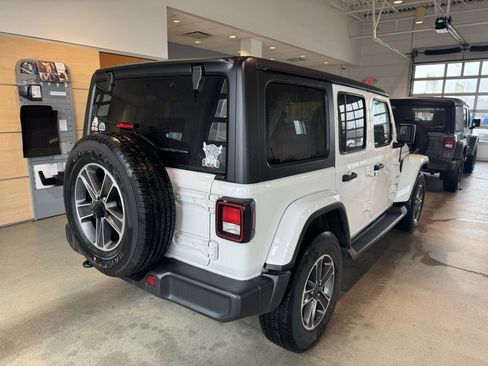 Used 2023 Jeep Wrangler Sahara w/ Cold Weather Group image 3