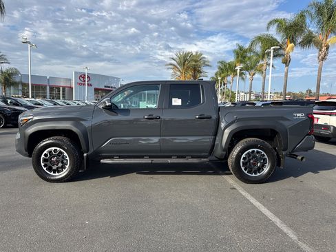 New 2026 Toyota Tacoma TRD Off-Road AWD/4WD image 7