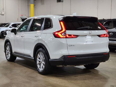 Used 2023 Honda CR-V EX-L image 11