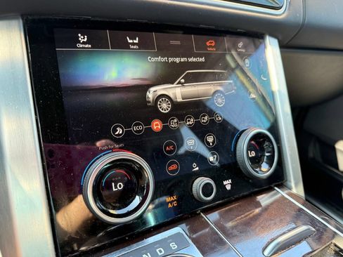 Used 2019 Land Rover Range Rover Supercharged AWD/4WD image 15