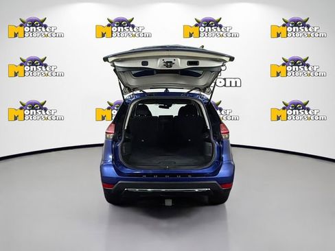Used 2020 Nissan Rogue SV AWD/4WD image 25