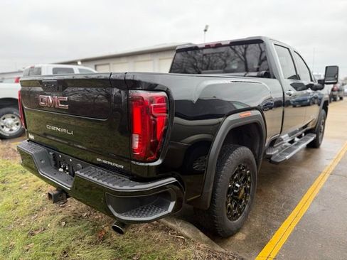 Used 2021 GMC Sierra 2500 Denali w/ Technology Package image 3