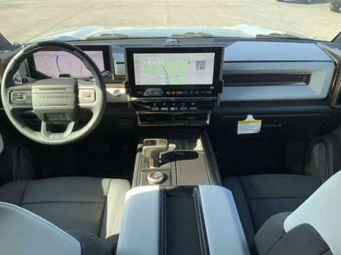 New 2025 GMC Hummer EV 3X AWD/4WD image 64