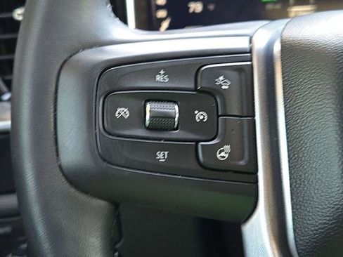 Used 2024 GMC Sierra 1500 Elevation image 12