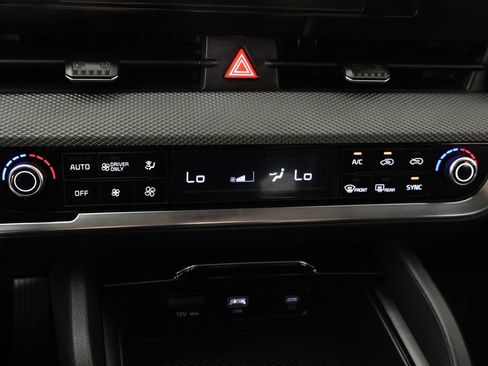 Certified 2024 Kia Sportage LX AWD/4WD image 42