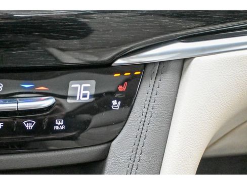 Used 2020 Cadillac XT6 Premium Luxury AWD/4WD image 49