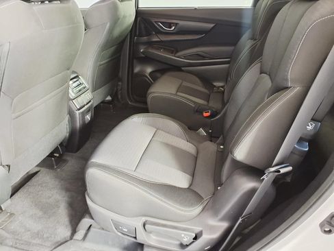 Used 2023 Subaru Ascent Premium w/ Convenience Package AWD/4WD image 9