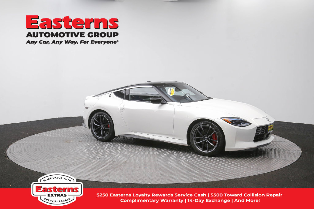 Used 2025 Nissan Z Performance w/ Floor Mat Package RWD image 46
