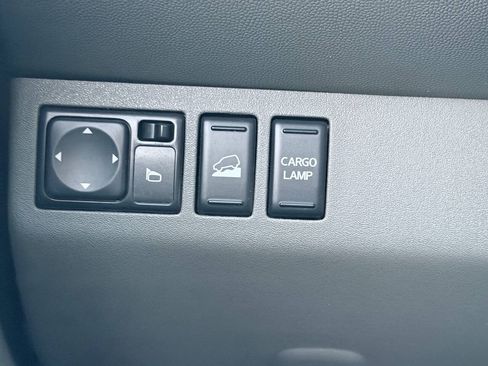 Used 2019 Nissan Frontier SV AWD/4WD image 32