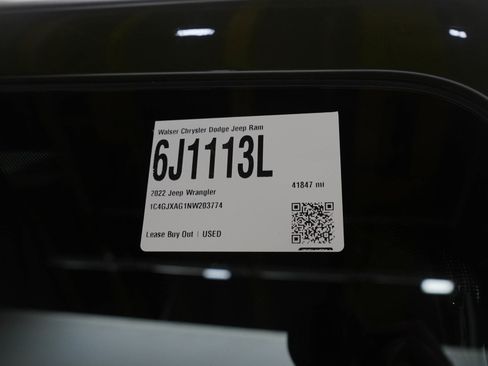 Used 2022 Jeep Wrangler Sport S image 27