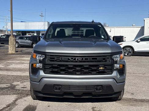 Certified 2023 Chevrolet Silverado 1500 Custom image 2