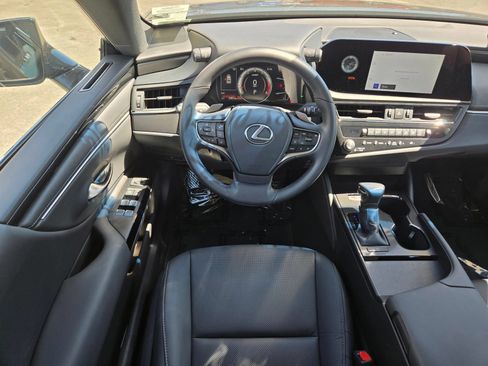 Used 2025 Lexus ES 350 FWD image 17